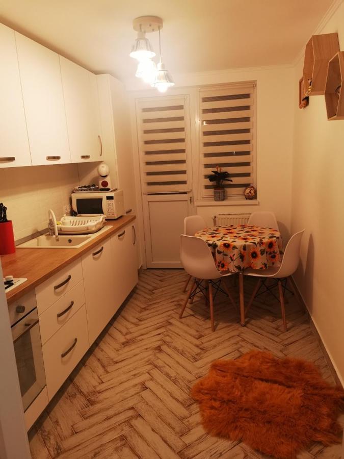 Bee Studio Leilighet Iernut Eksteriør bilde